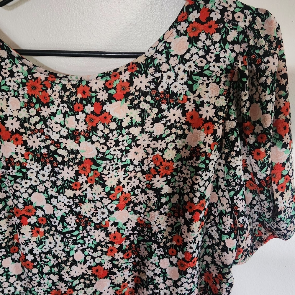 L Floral 👗